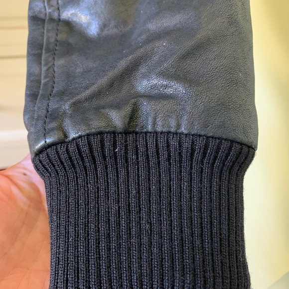 Theory leather jacket size P - Picture 7 of 9